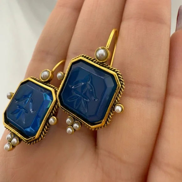 Vintage Blue and Gold Hexagon Earrings - Picture 5 of 7